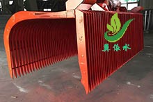 PW倾斜式耙斗清污机选型参数解析：匹配需求，提升污水处理效率